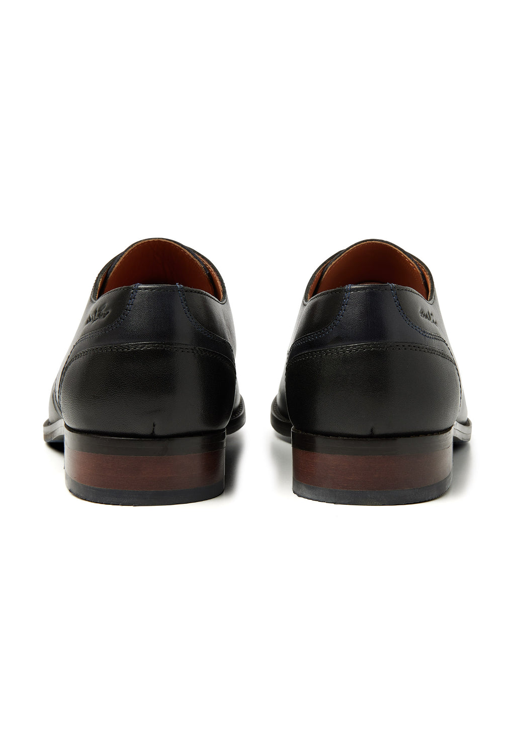 Black smooth leather Vienna lace-up shoe