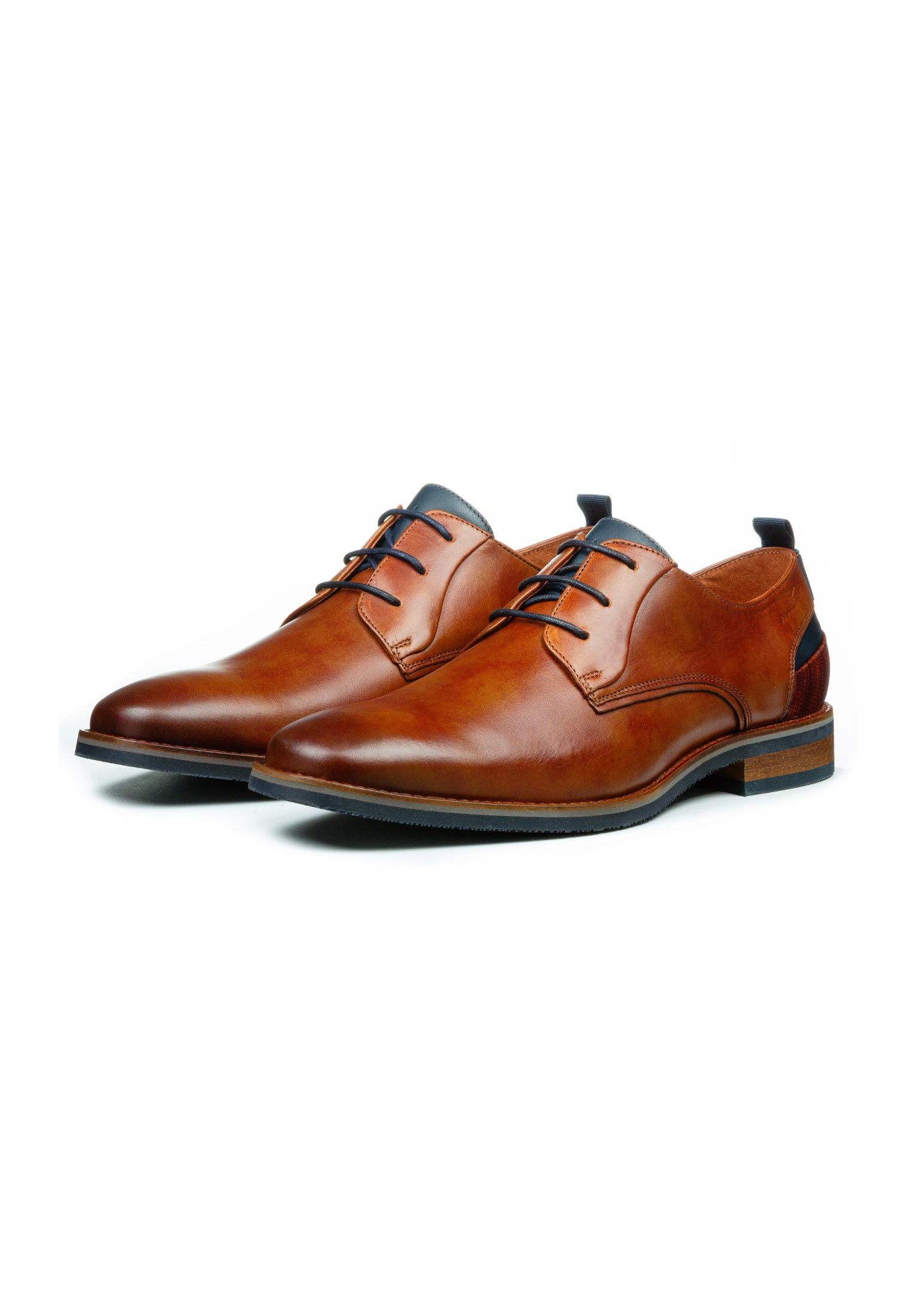 Cognac gladleren Amalfi veterschoen