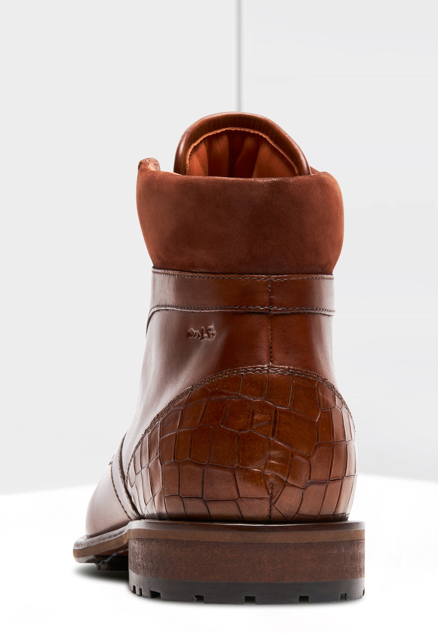 Cognac gladleren Henry boot met fijne print