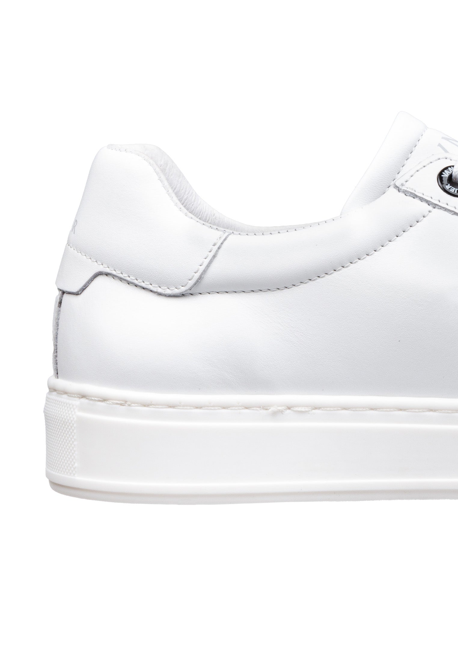 White smooth leather Barossa sneaker