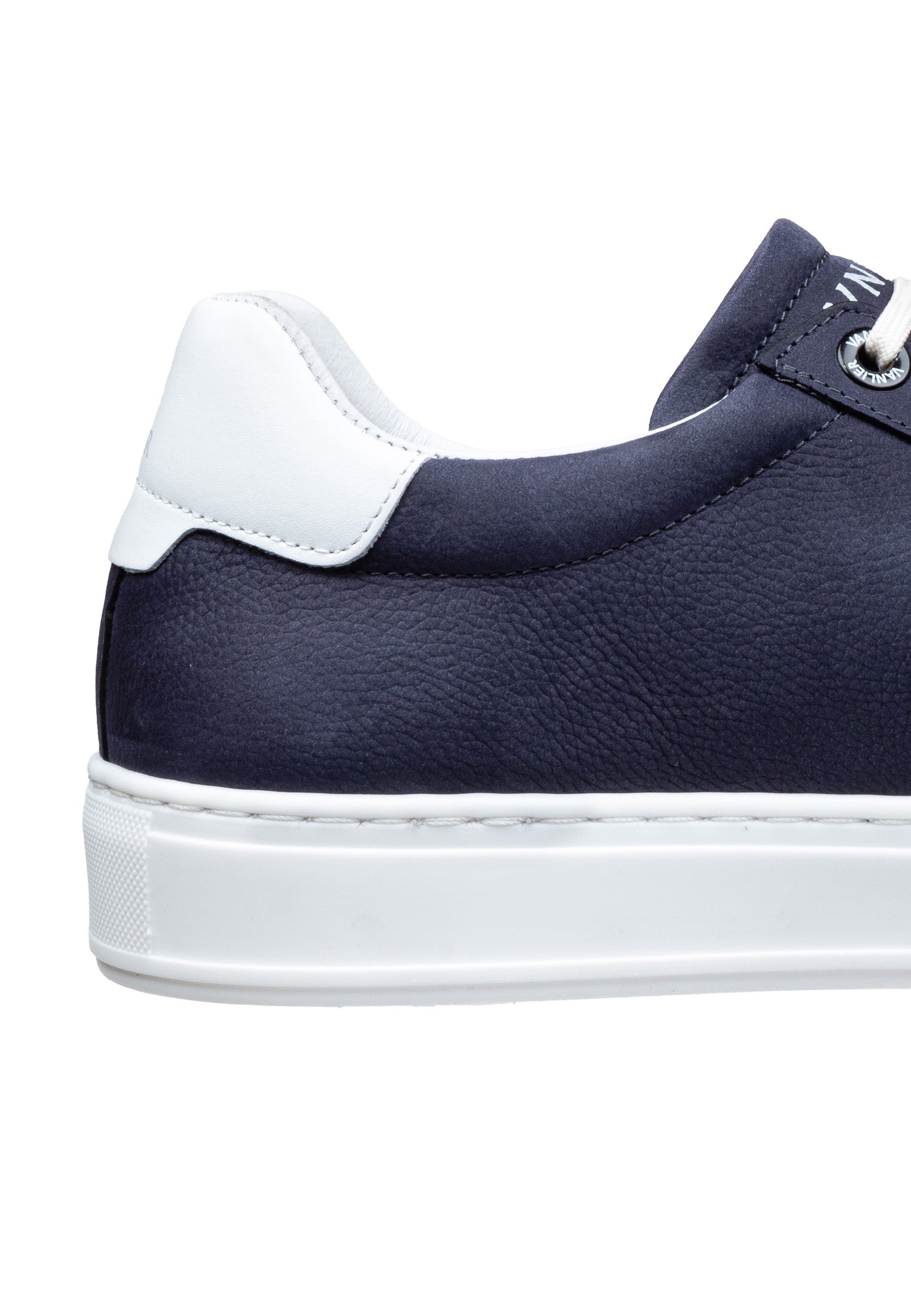 Navy nubuck Barossa sneaker