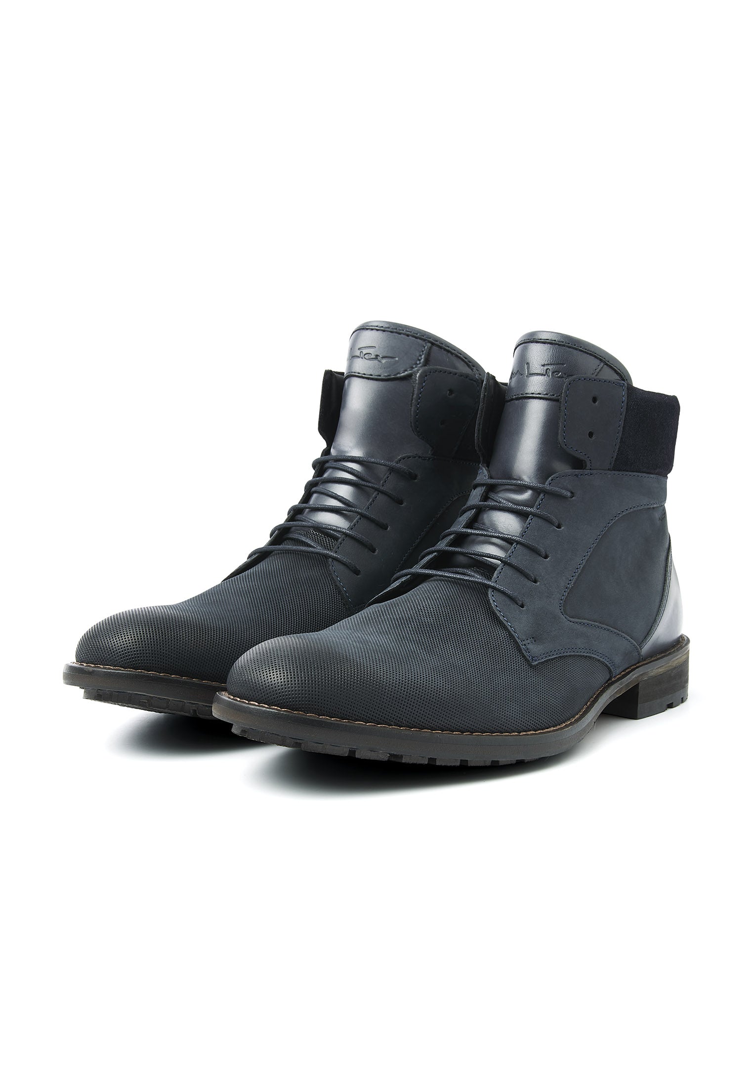 Navy nubuck Henry boot