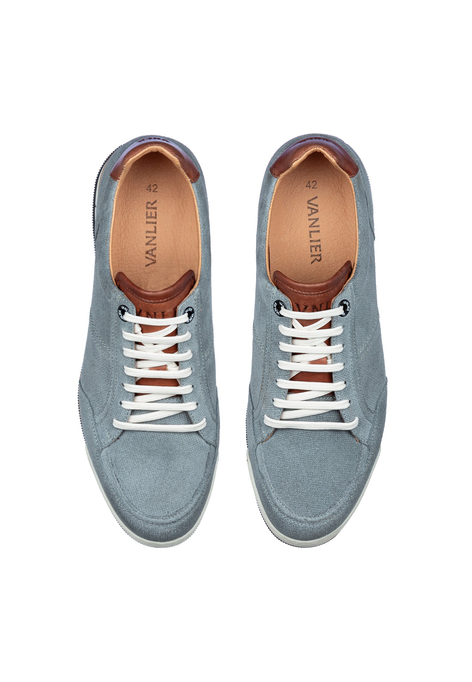 Gray blue suede Magnus sneaker