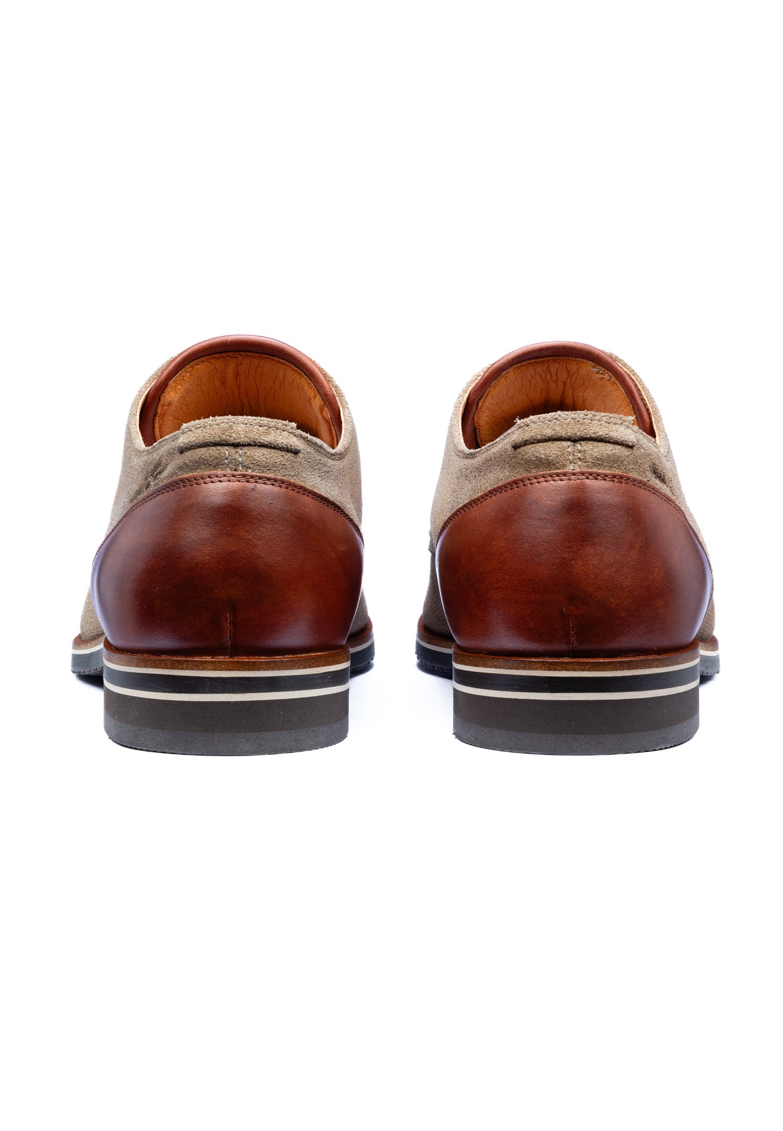 Taupe suède Amalfi veterschoen