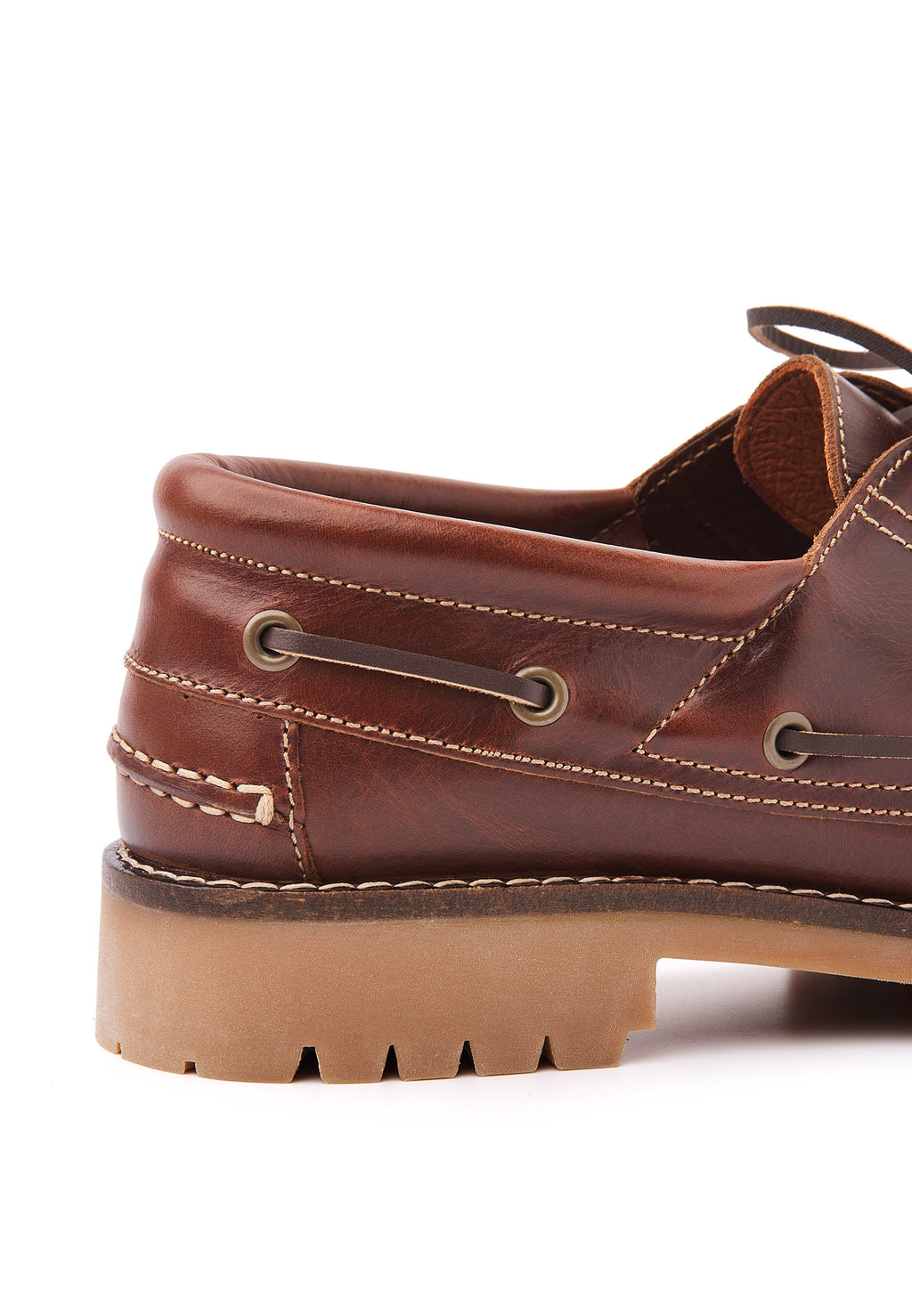 Bruin gladleren Baylands boot