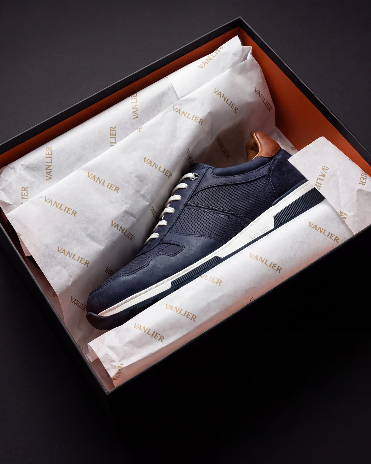 Navy blauw nubuck Positano sneaker – in de doos met vloeipapier