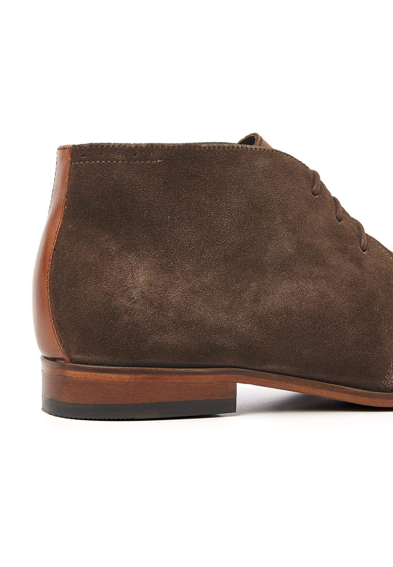 Testa di Moro bruin suède Rhodes halfhoge veterschoen