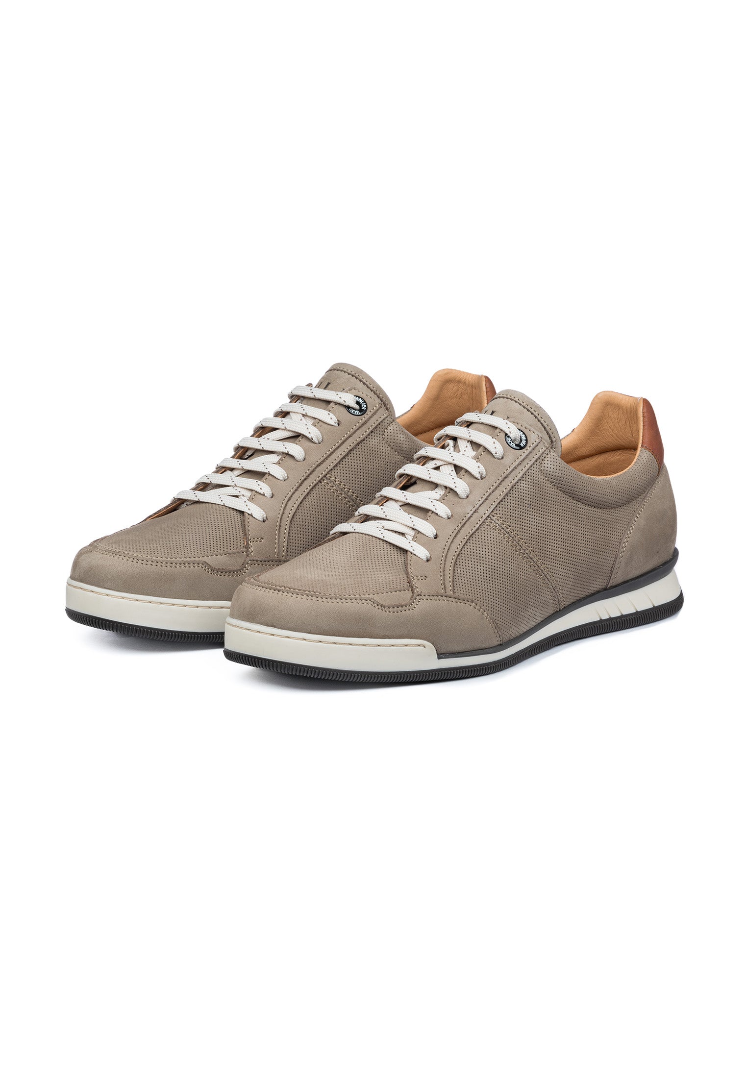 Taupe nubuck Magnus sneaker