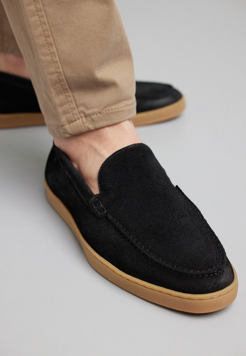 Black suede Lugano loafer
