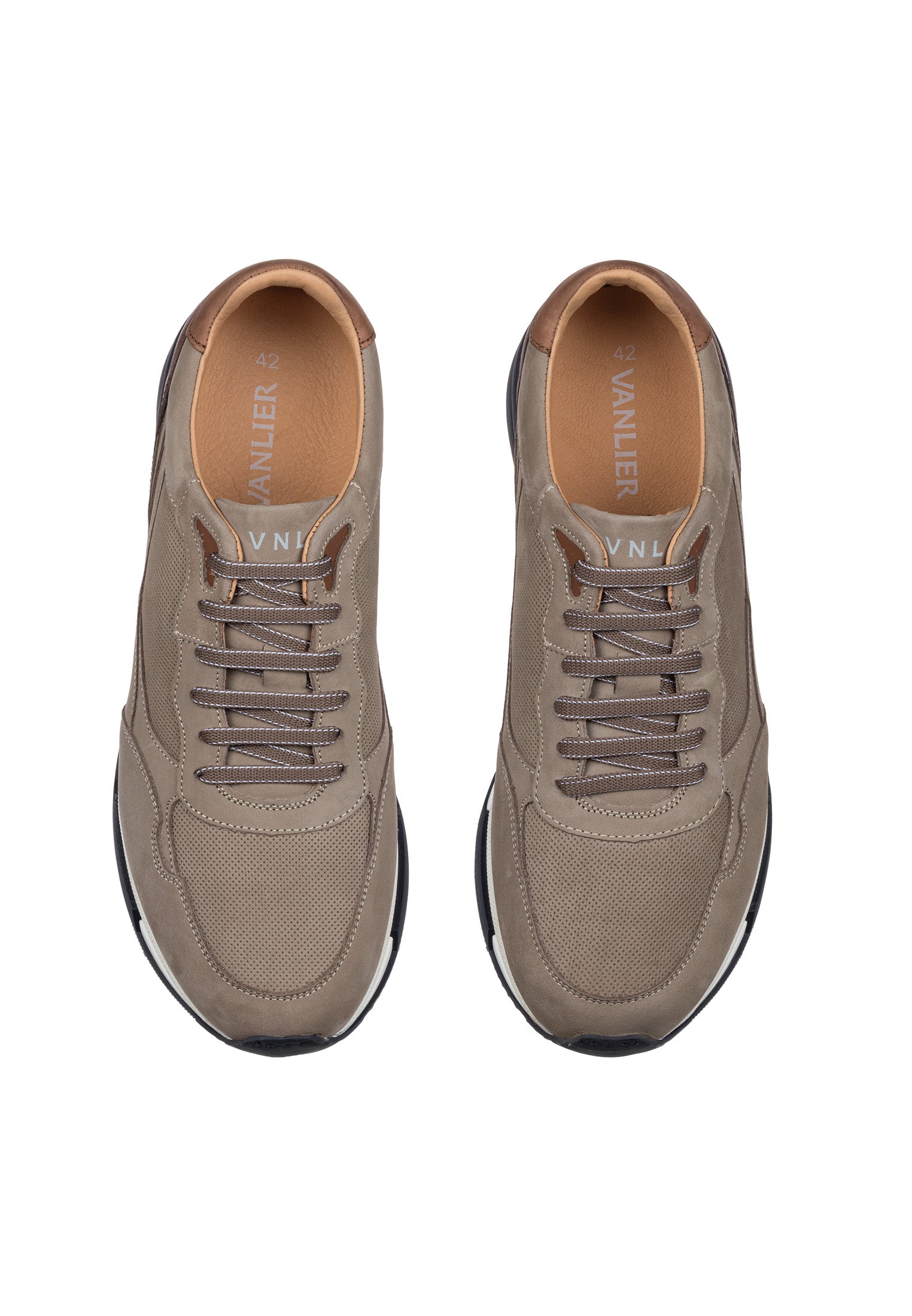 Taupe nubuck Romeo sneaker
