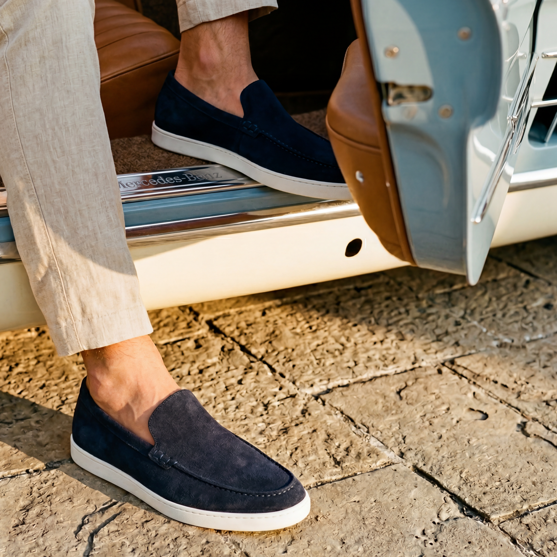 Navy blue suede Lugano loafer