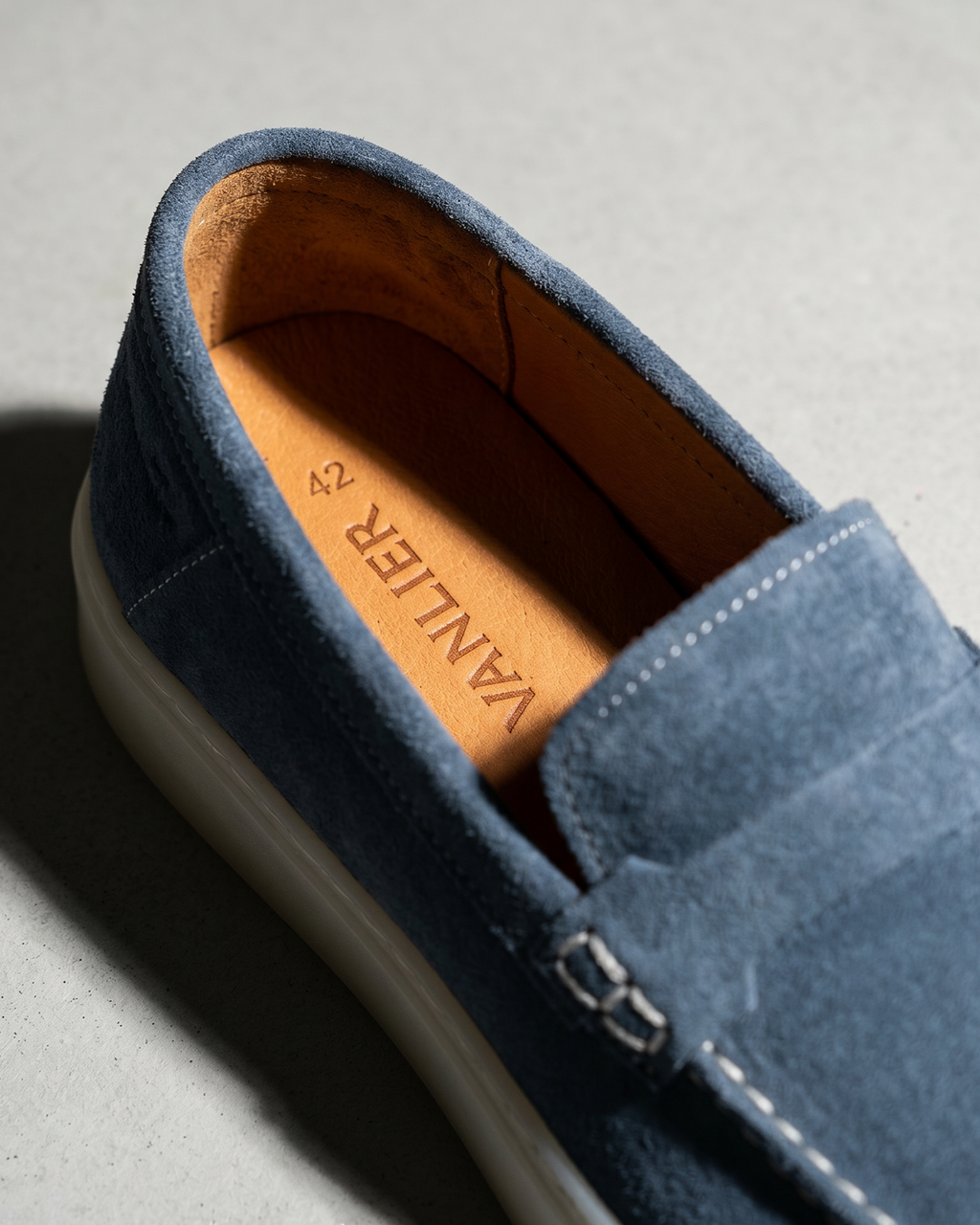 Metal blauw suède Bari loafer