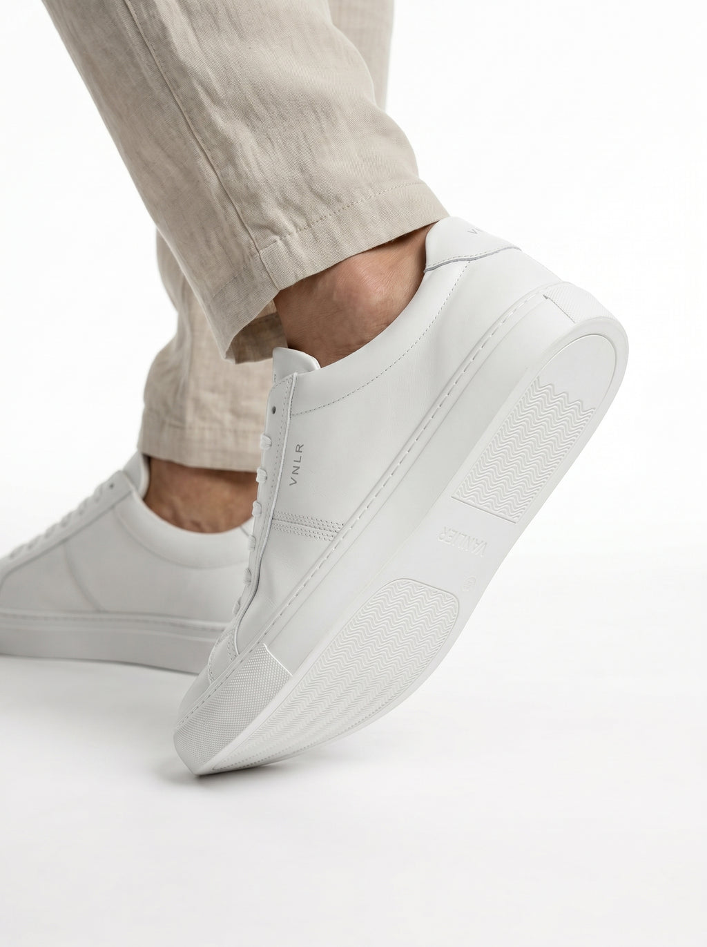 White smooth leather Novara sneaker