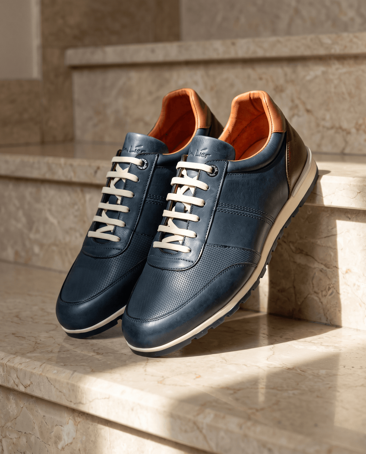Navy blauw gladleren Anzano sneaker