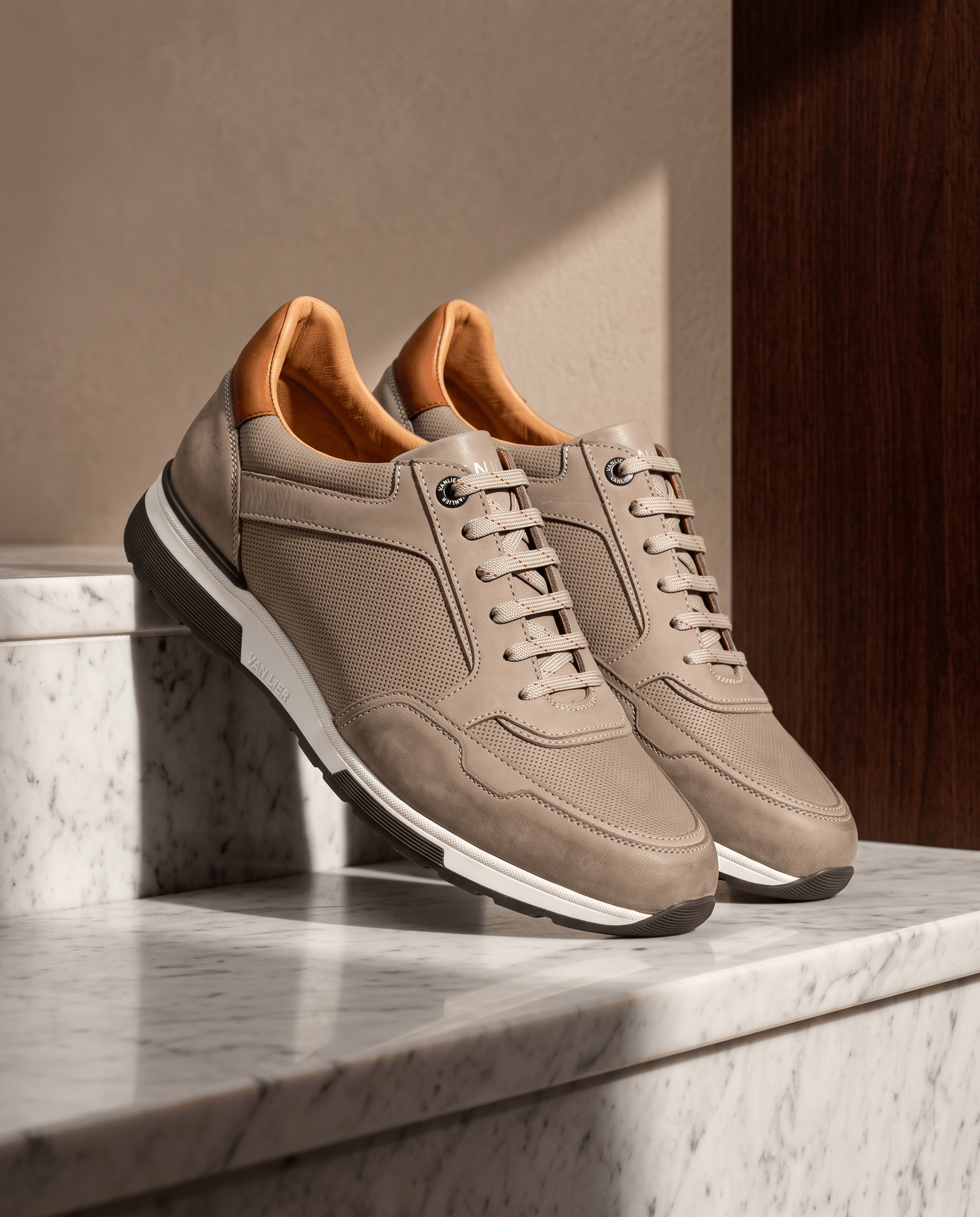 Taupe nubuck Positano sneaker