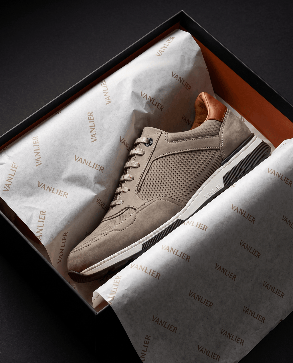 Taupe nubuck Positano sneaker