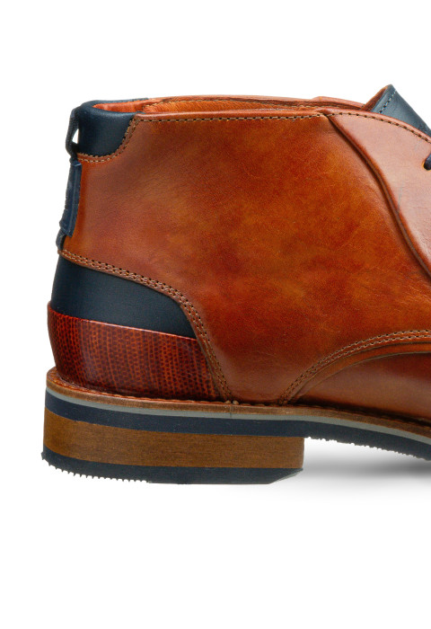 Cognac gladleren Amalfi halfhoge veterschoen
