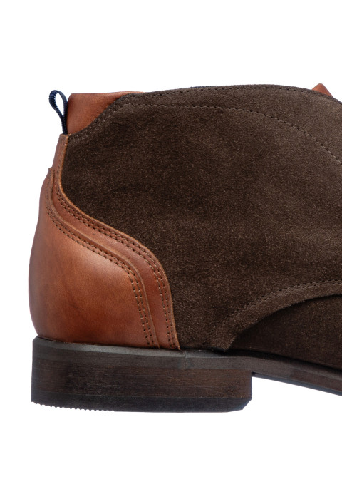 T-moro suede Erasmo halfhoge veterschoen